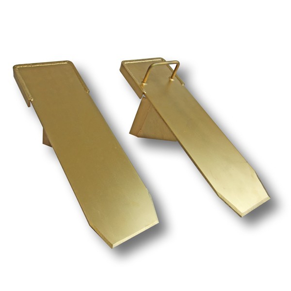 Strongboys XL mini digger hire, plant hire Portsmouth and garden